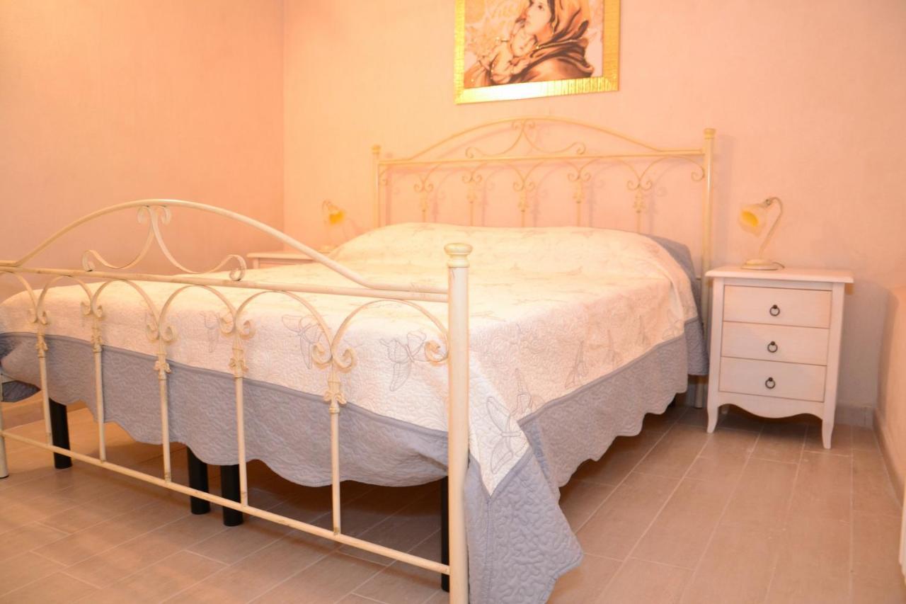 Ferienwohnung La Dimora Dei Sogni Monopoli Exterior foto